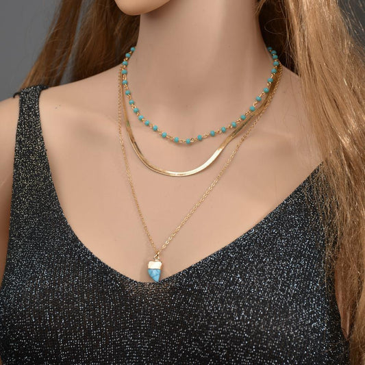 Fashion Retro Bezel Horn Turquoise Necklace Crystal Clavicle Chain Necklace Ladies Accessories