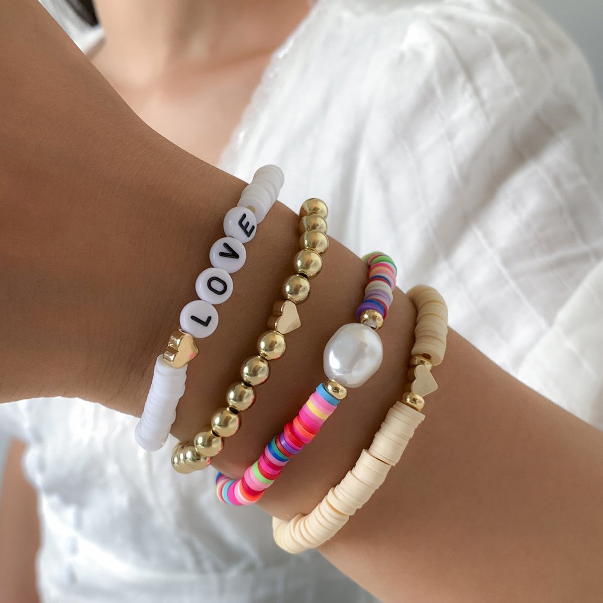 Jewelry Bohemian soft pottery woven alphabet bracelet holiday street shooting imitation pearl heart-shaped jewelry