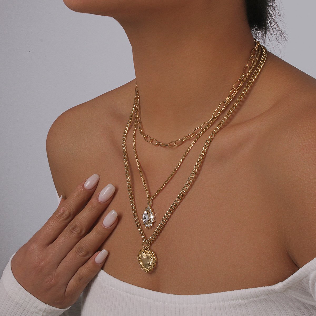 1177 fashion multi-layered necklace with rhinestone love baroque retro choker street shooting necklace