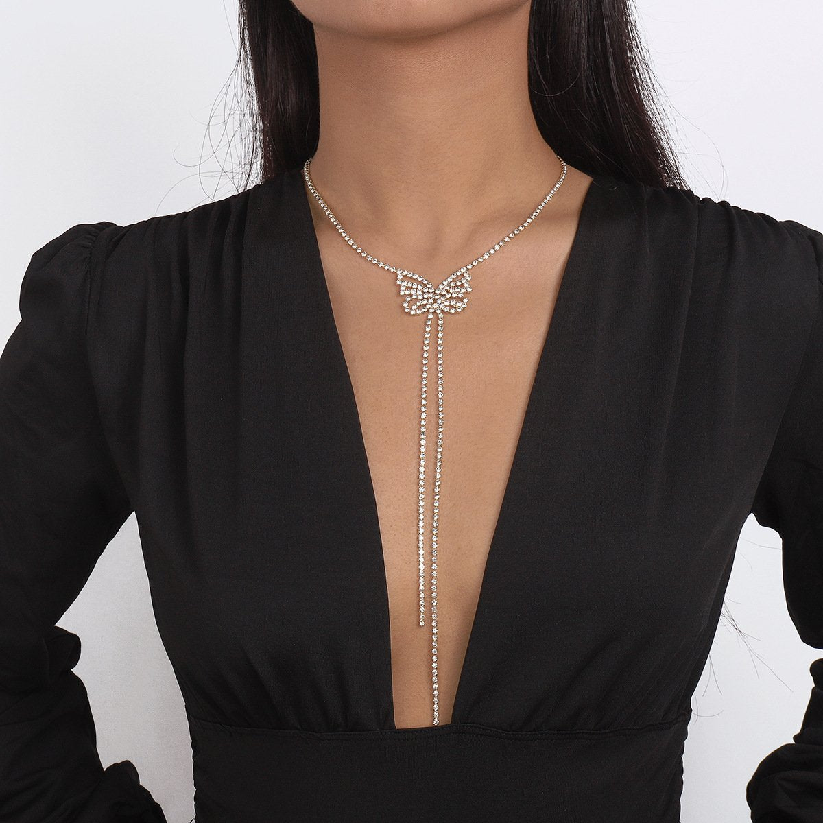 N1592 Fairy Butterfly Claw Chain Necklace Minority Simple Rhinestone Necklace Sexy Elegant Necklace Female