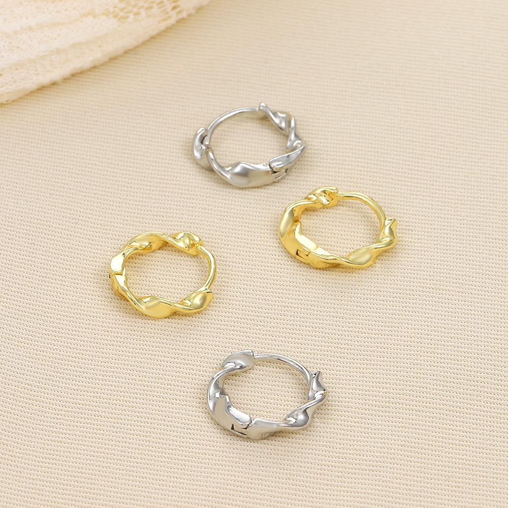 Ins wavy twist earrings female fashion temperament matte irregular geometric earrings simple net red earrings