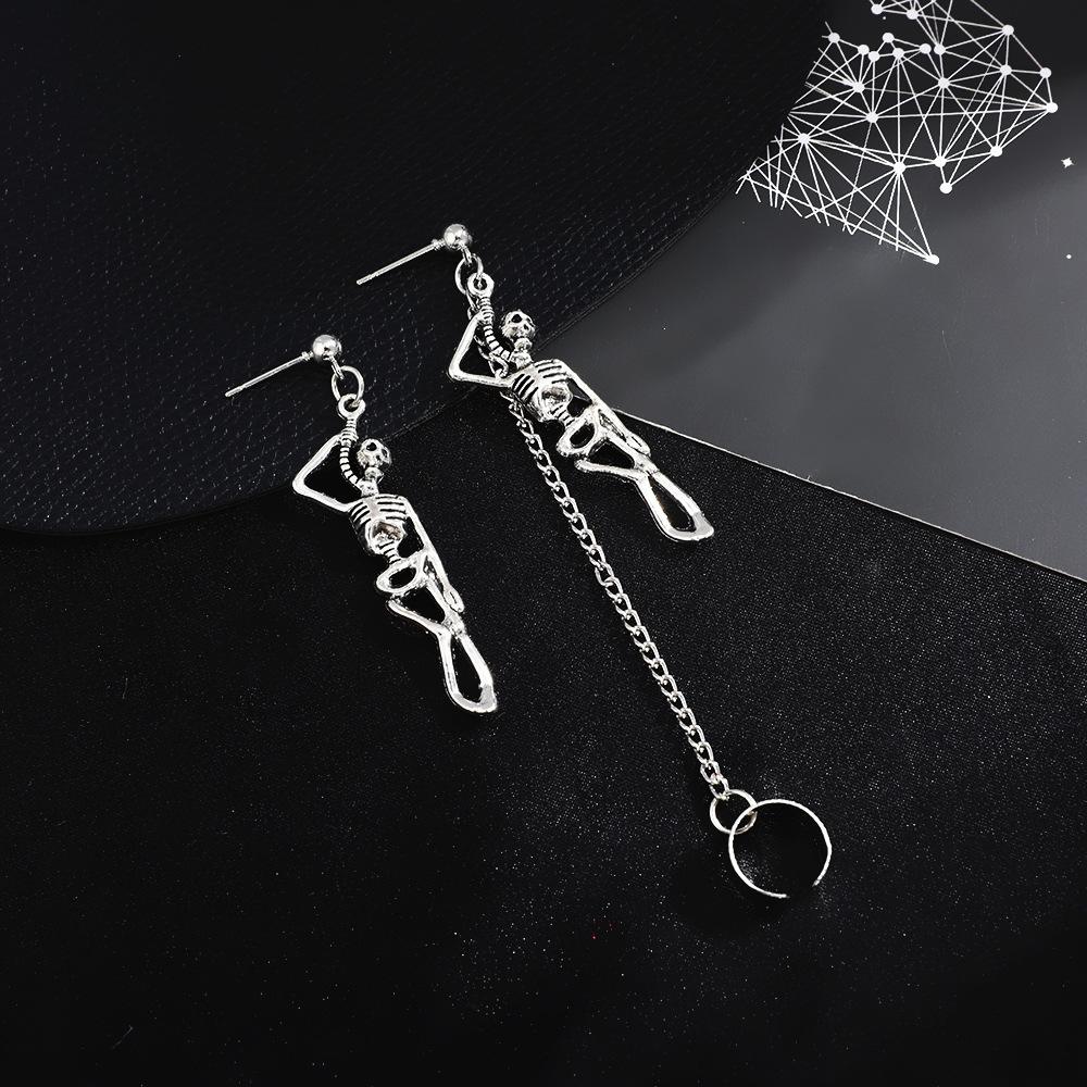 Old Metal Skull Earrings Trendy Punk Asymmetrical Chain Ear Clips Halloween Couple Ornaments