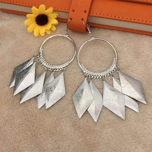 Rhombus Frosted Sequin Tassel Earrings Ethnic Metal Hoop Earrings Women Ear Jewelry