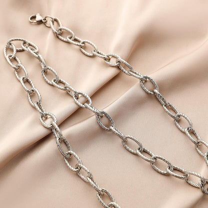 ins fashion stainless steel twist brushed O word single chain necklace titanium steel hip hop simple exaggerated necklace men