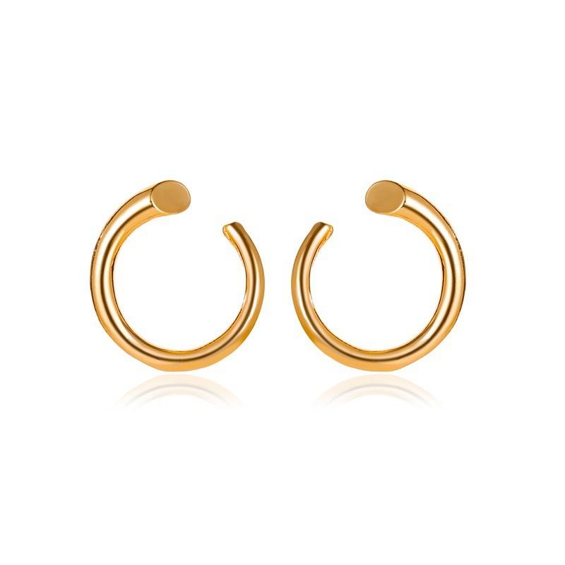 Metal geometric twisted earrings female fashion temperament C-shaped earrings ins simple ear jewelry