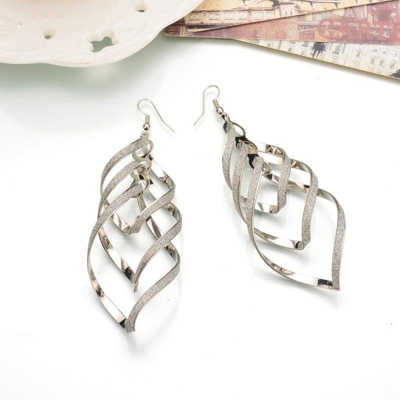 Fashion Pop Rock Punk Personality OL Spiral Earrings Stud Earrings Earrings Earrings Jewelry Women