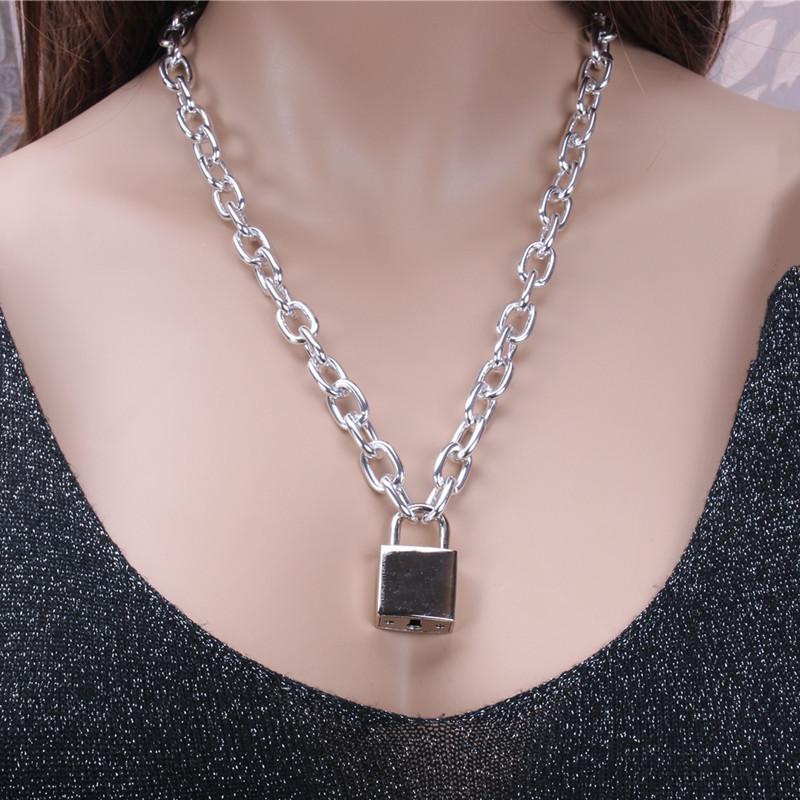 Punk Aluminum Chain Lock Pendant Necklace Rock Hip Hop Men and Women Gold and Silver Padlock Necklace Free Key Necklace