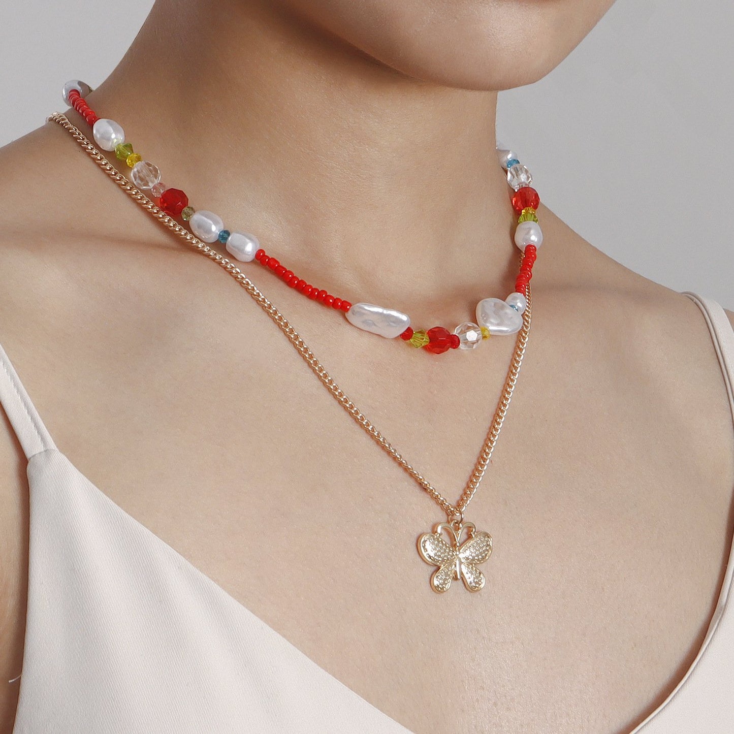 Jewelry Retro Metal Three-dimensional Butterfly Beads Necklace Women's Versatile Beaded Woven Pearl Necklace