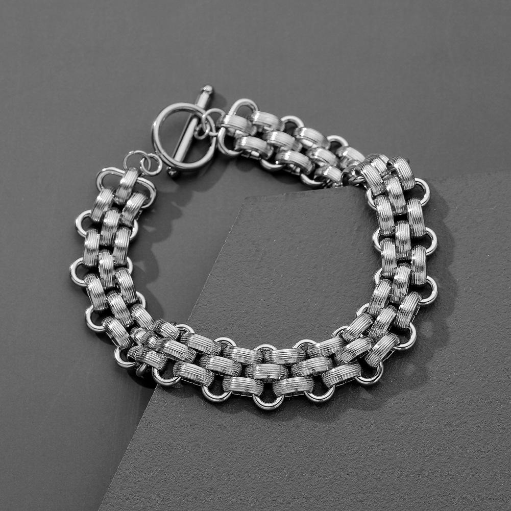 Neutral and indifferent stainless steel love round plate thick chain men's hip-hop bracelet