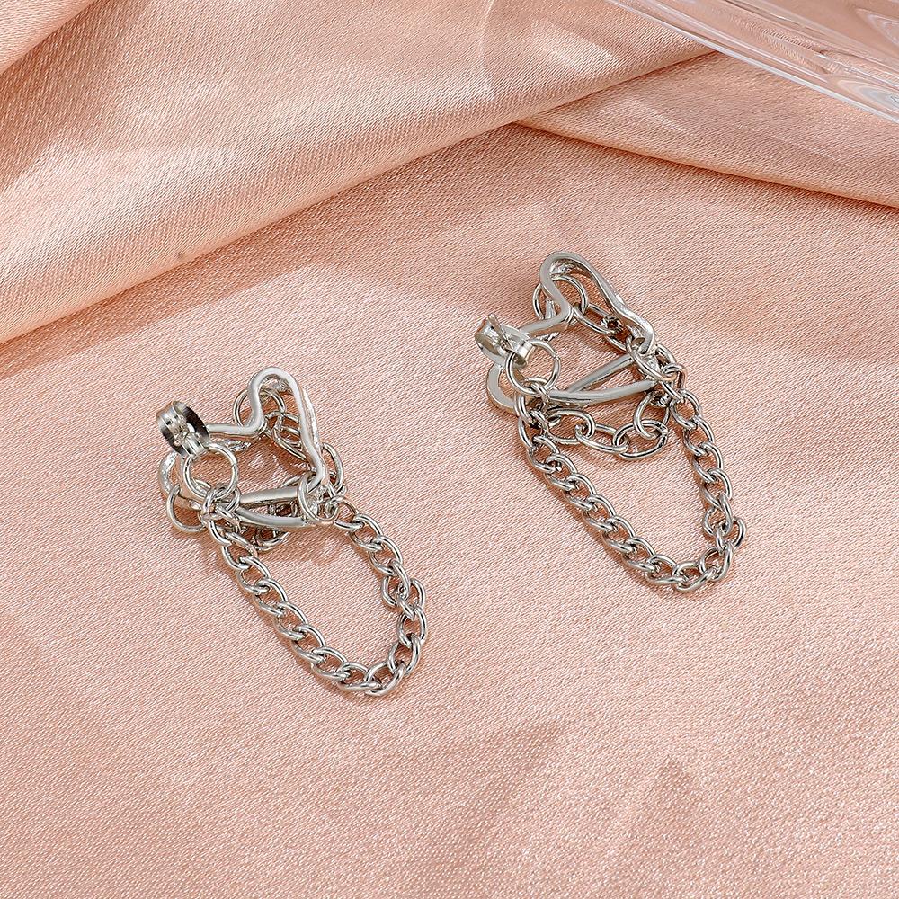 Ins sweet cool fashion alloy love chain earrings niche design net red personality earrings versatile earrings women