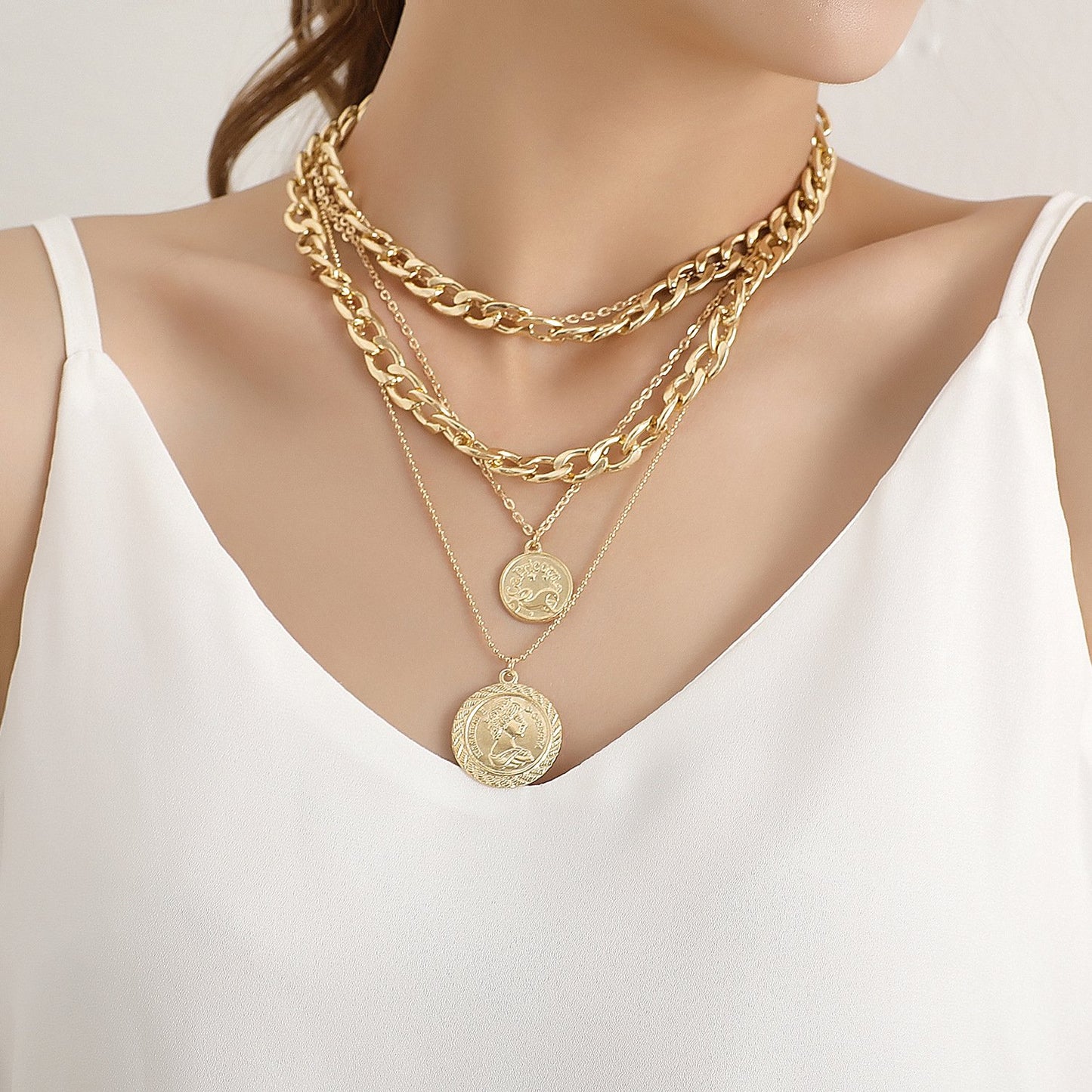 Jewelry aluminum alloy multi-layer round plate pendant necklace ladies fashion temperament handmade popular necklace