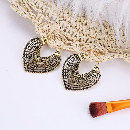 Hollow bohemian ethnic carved earrings retro ins peach heart love geometric semicircle earrings