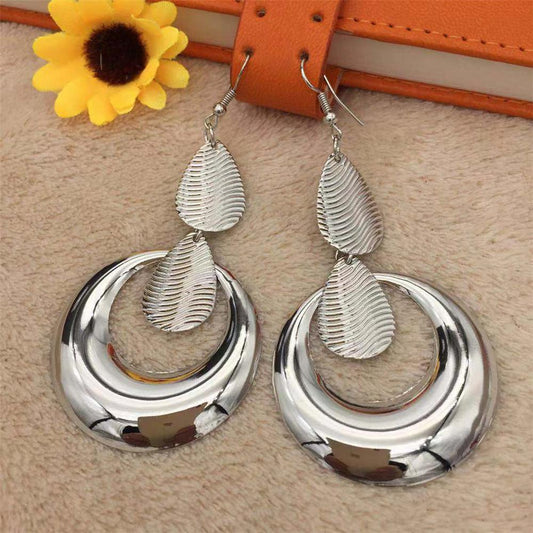 Metal Ring Mirror Sequin Earrings Simple Ladies Pop Night Earrings