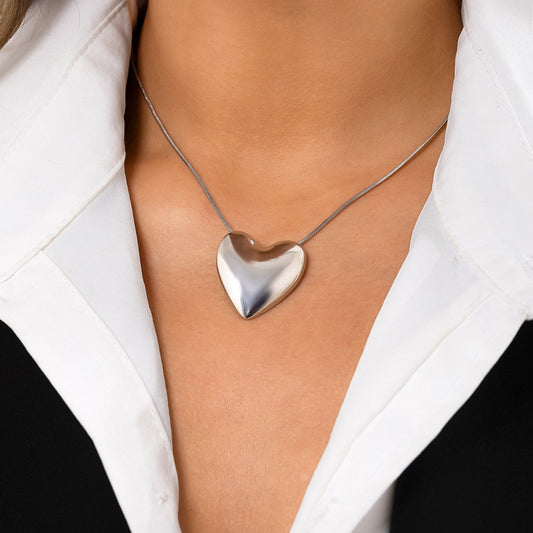 Jewelry Minimalist Metal Thin Chain Clavicle Necklace Versatile Glossy Big Peach Heart Pendant Necklace