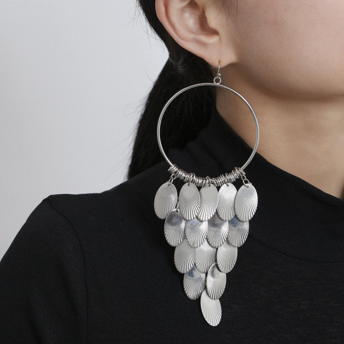 Jewelry Exaggerated Geometric Hollow Ring Earrings Personality Metal Sequin Tassel Long Earrings Women