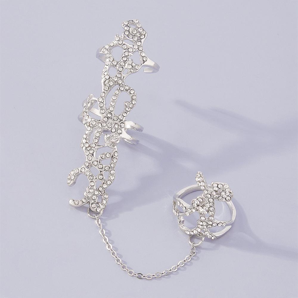 R746 Jewelry Personality Diamond Hollow One-Piece Ring Fashion Exaggerated Creative Ring Female