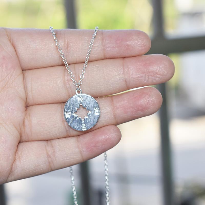 Export Jewelry Compass Compass Necklace Female Pendant Clavicle Chain