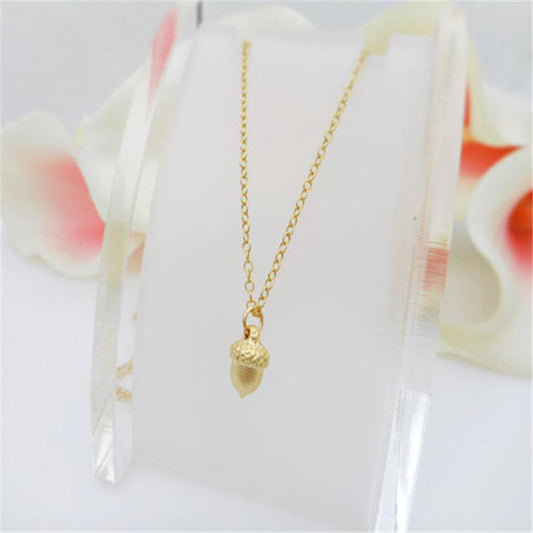 Accessories Necklace Female Simple Fresh Literary Three-dimensional Small Pine Cone Clavicle Chain Necklace Pendant