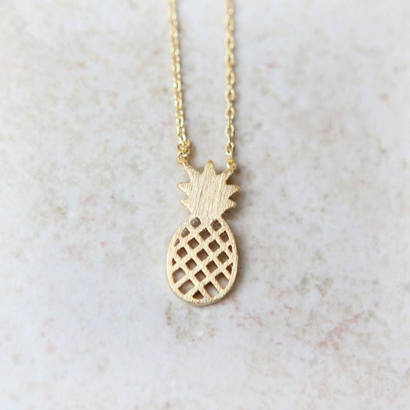 Explosive jewelry hollow pineapple necklace pineapple pendant clavicle chain fruit necklace