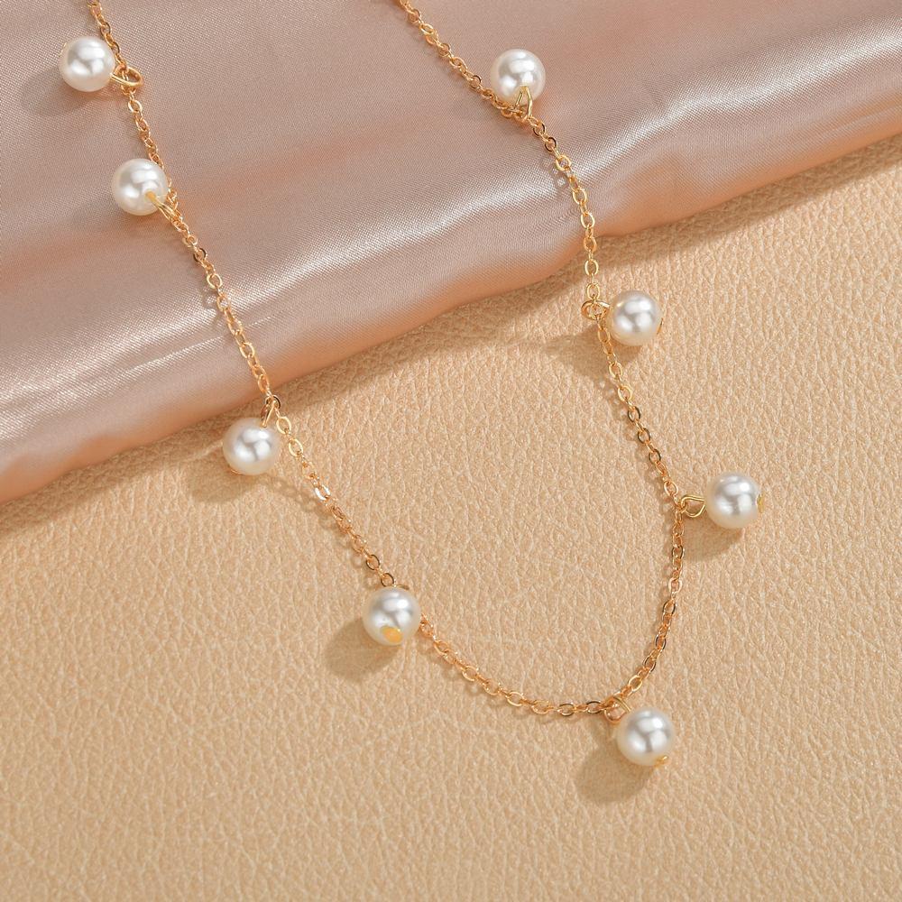 Retro Fashion Pearl Necklace Personality Short Choker Clavicle Chain Accessories