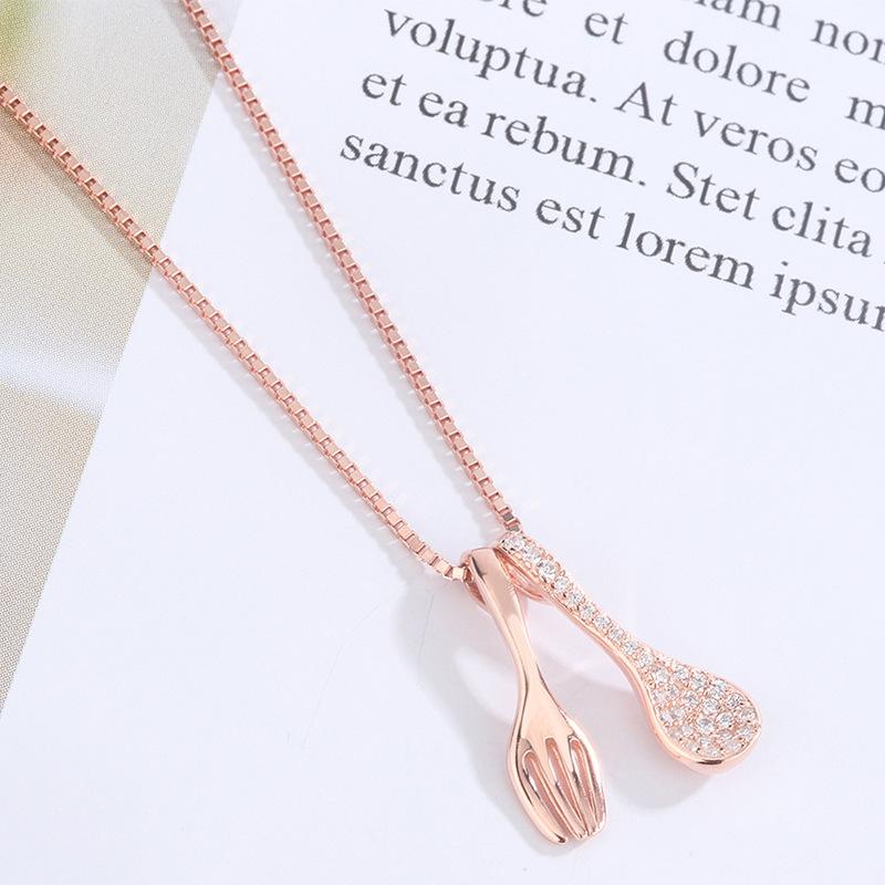 Internet celebrities recommend fork and spoon necklace Personality eating is a blessing Necklace Three meals a day Clavicle chain Niche light luxury jewelry