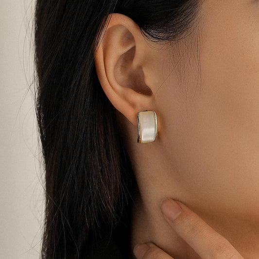 Dongdaemun simple opal C-shaped earrings ins niche design temperament short ladies earrings