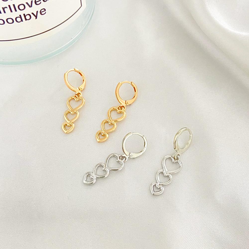 ins simple love pendant earrings retro fashion niche design hollow heart-shaped earrings personality earrings