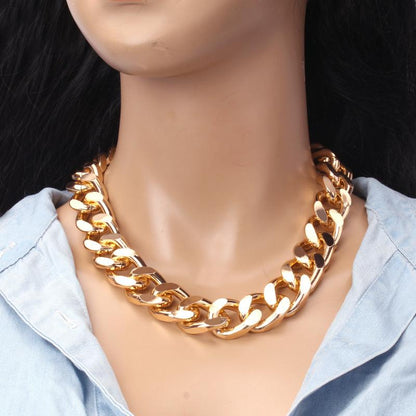 Jewelry exaggerated big thick chain metal decorative necklace female tide INS short collarbone chain
