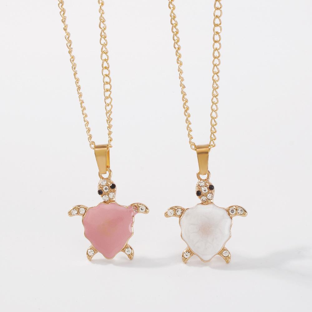 N9816 Geometric Necklace Female Cute Funny Small Turtle Micro-inlaid Pendant Necklace Design Creative Necklace