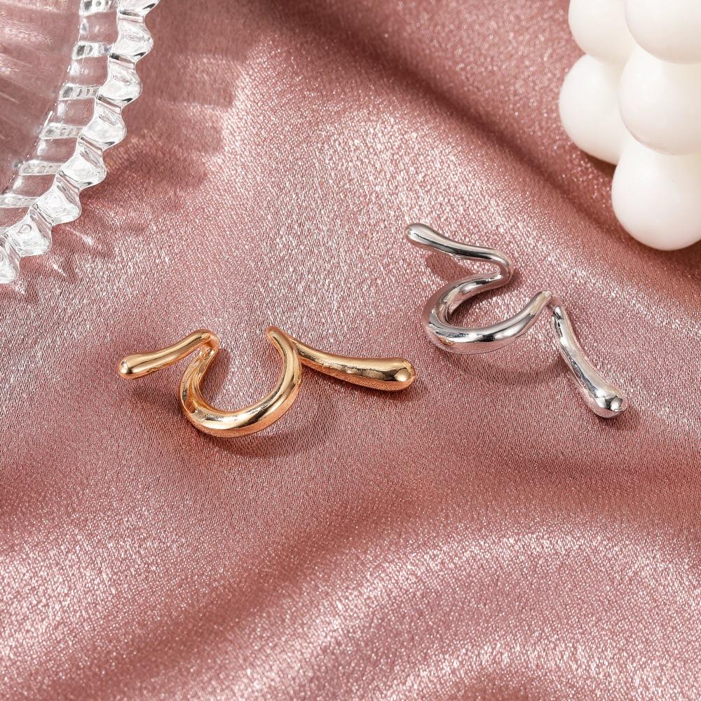 Personalized spiral ear clip cold snake-shaped earrings punk metal simple hipster earrings