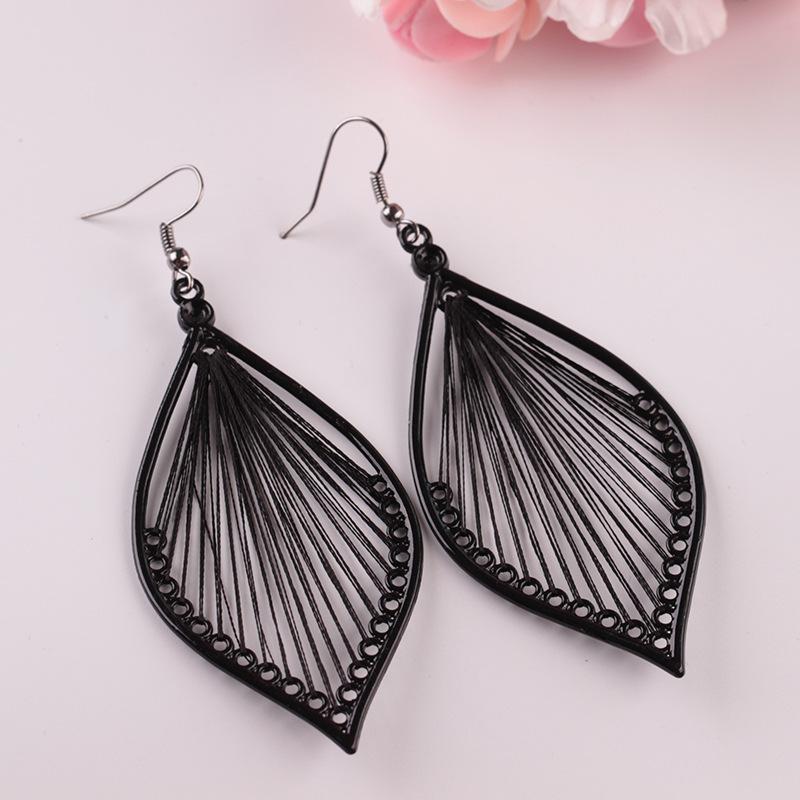 Personality handmade leaf earrings Bohemian exaggerated braided leaf earrings famous family jewelry