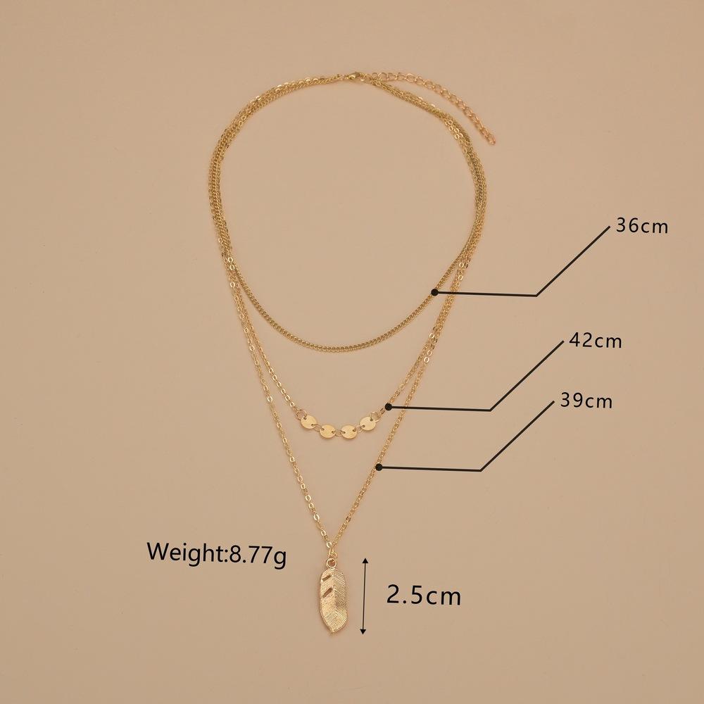 Fashion Alloy Leaf Necklace Simple Disc Clavicle Chain Necklace Ladies Accessories