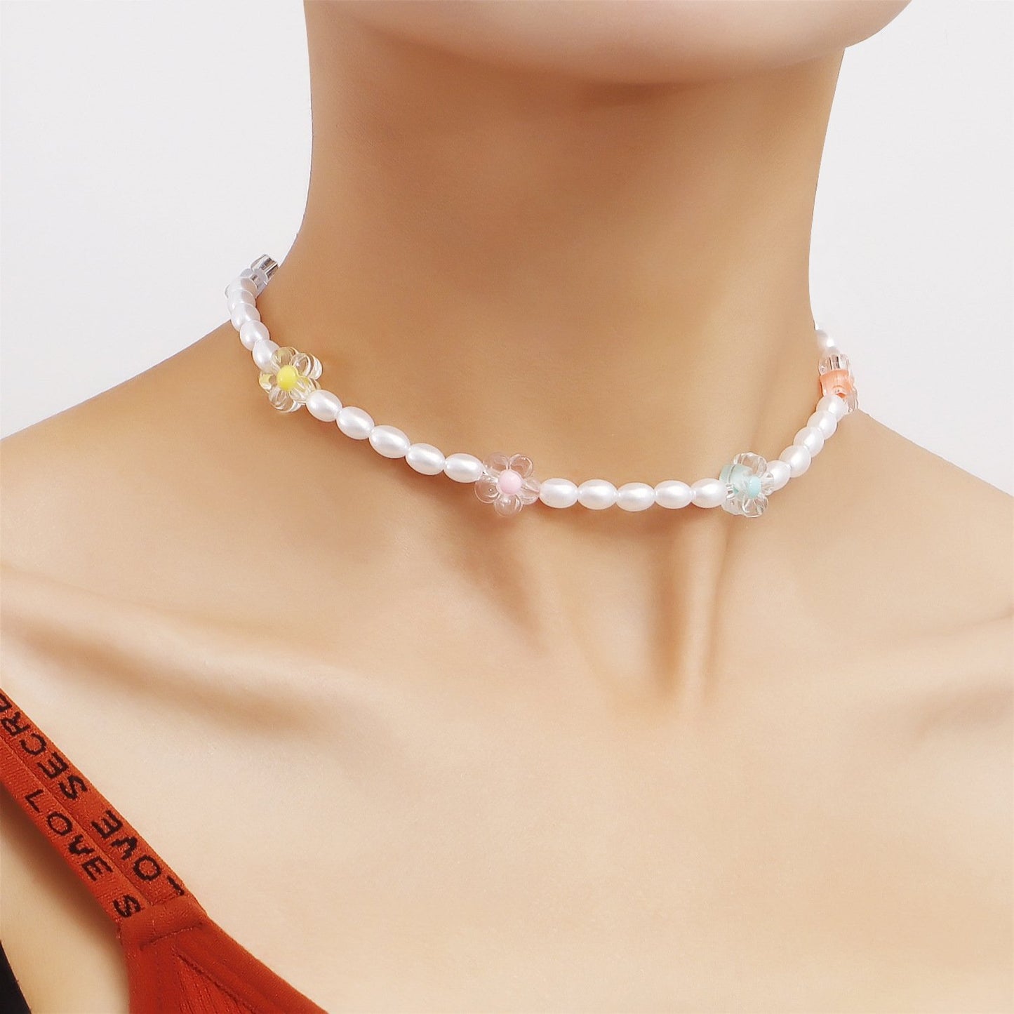 Jewelry French flower necklace female ins fashion all-match imitation pearl necklace