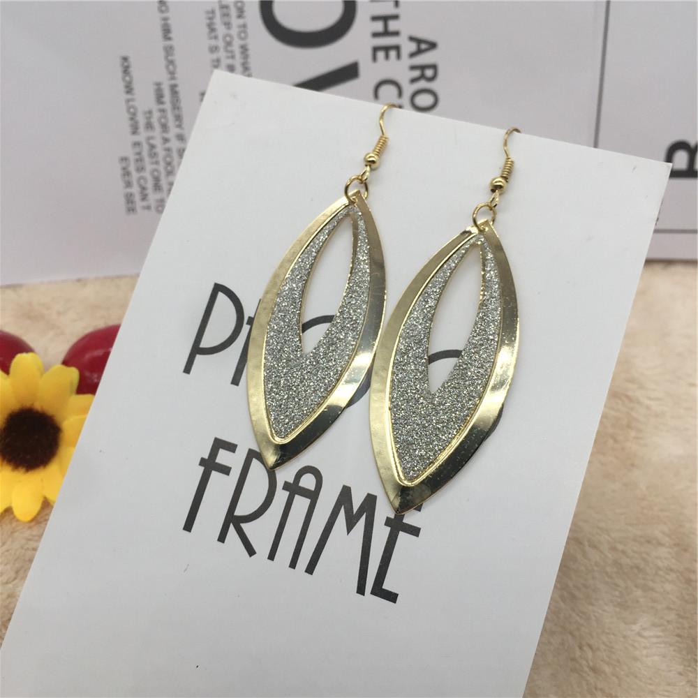 Hollow-out Atmospheric Dinner Party Peach-shaped Ladies Frosted Earrings Summer