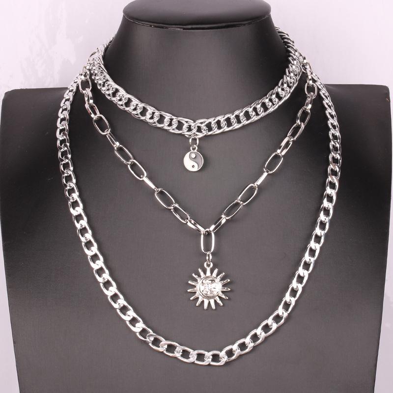 Sun flower necklace ins cold dripping oil Tai Chi decorative clavicle chain personality exaggerated necklace