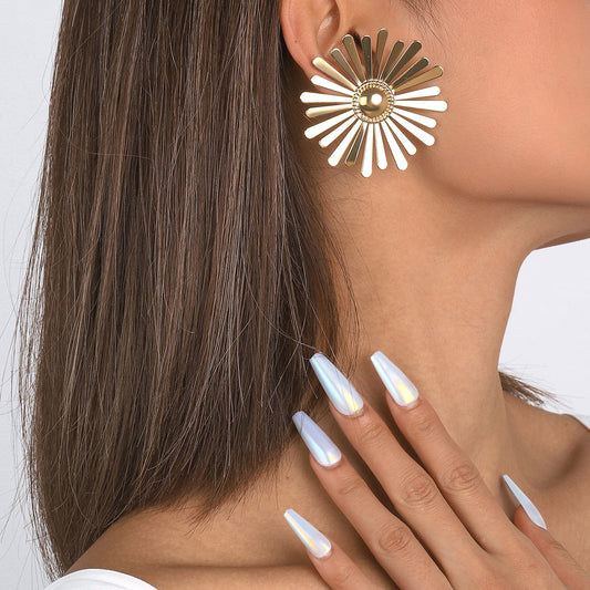 E196 Personality Design Niche Sunflower Glossy Earrings Cold Niche Sunflower Metal Earrings