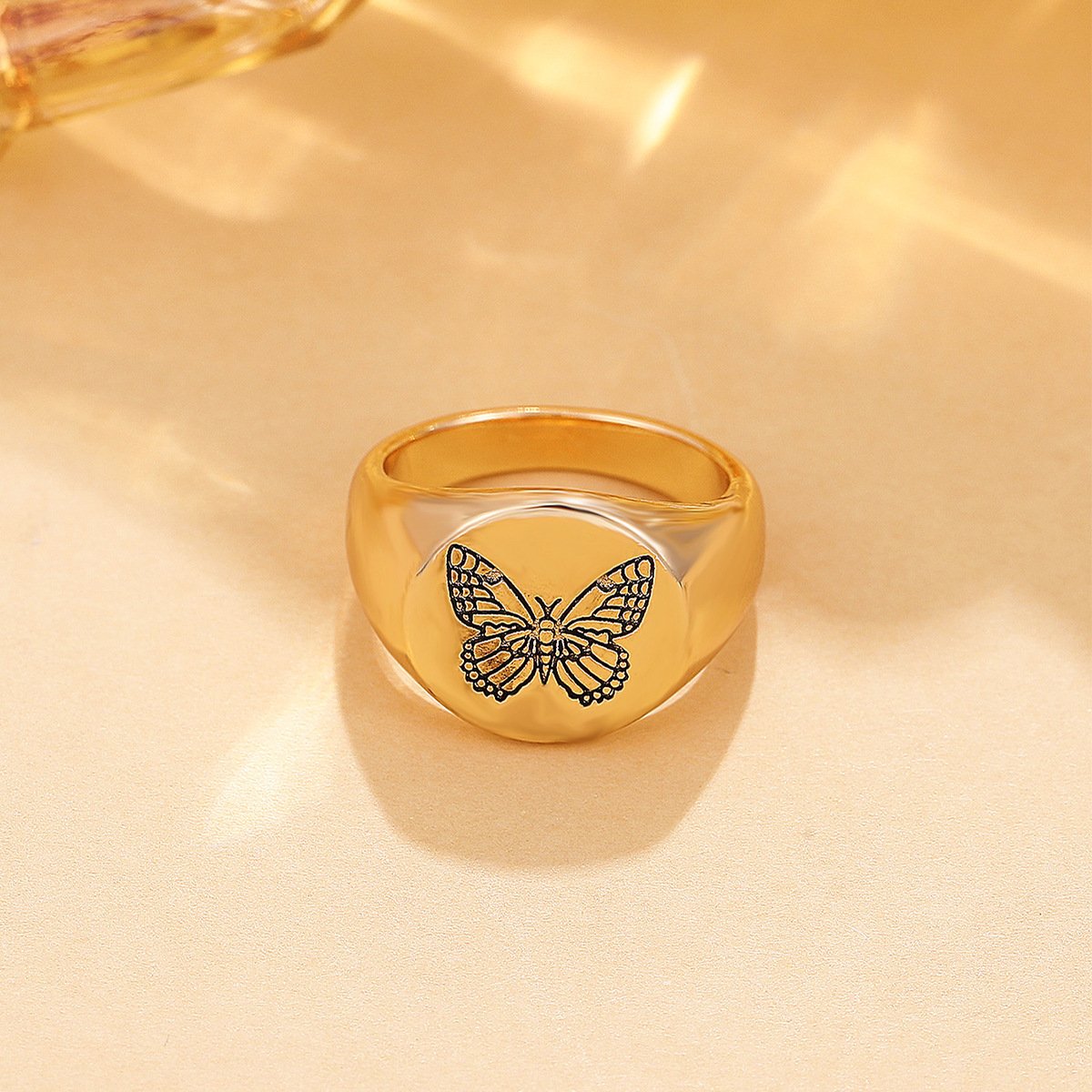 ins simple butterfly ring retro fashion niche engraving printing butterfly index finger ring temperament ring