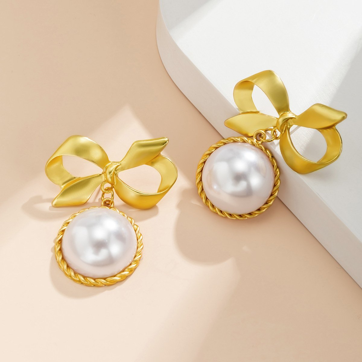 Jewelry baroque micro-inlaid pearl temperament earrings female retro bow lace simple earrings