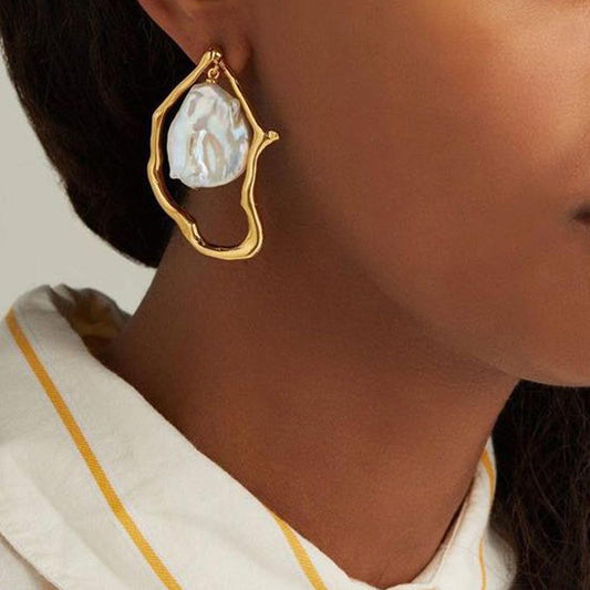 E8368 fashion style niche irregular pearl earrings earrings feminine elegant earrings fashion