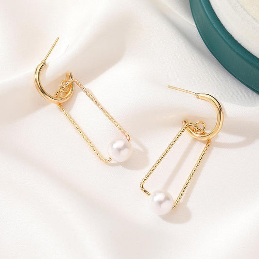 Fashion celebrity pearl geometric earrings niche light luxury hollowed out rectangular earrings retro art earrings