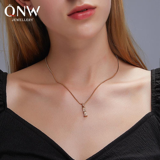 Temperament cat's eye carnation necklace female niche design exquisite bamboo pendant clavicle chain creative stall accessories