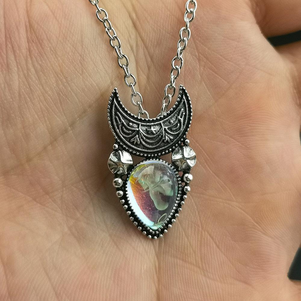 Jewelry Vintage Imitation Moonstone Moon Pendant Necklace Women Water Drop Bohemian Jewelry