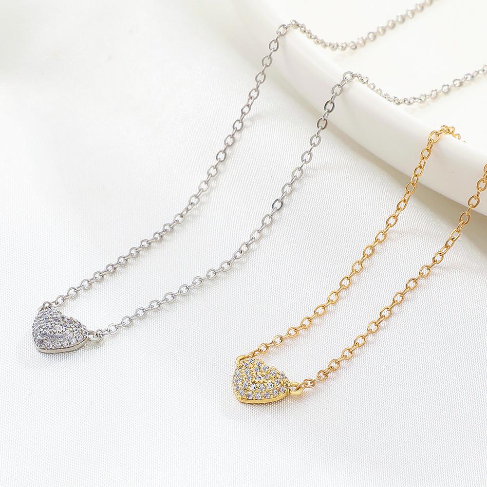 Ins full diamond love necklace female French light luxury niche design peach heart collarbone chain sweet temperament necklace