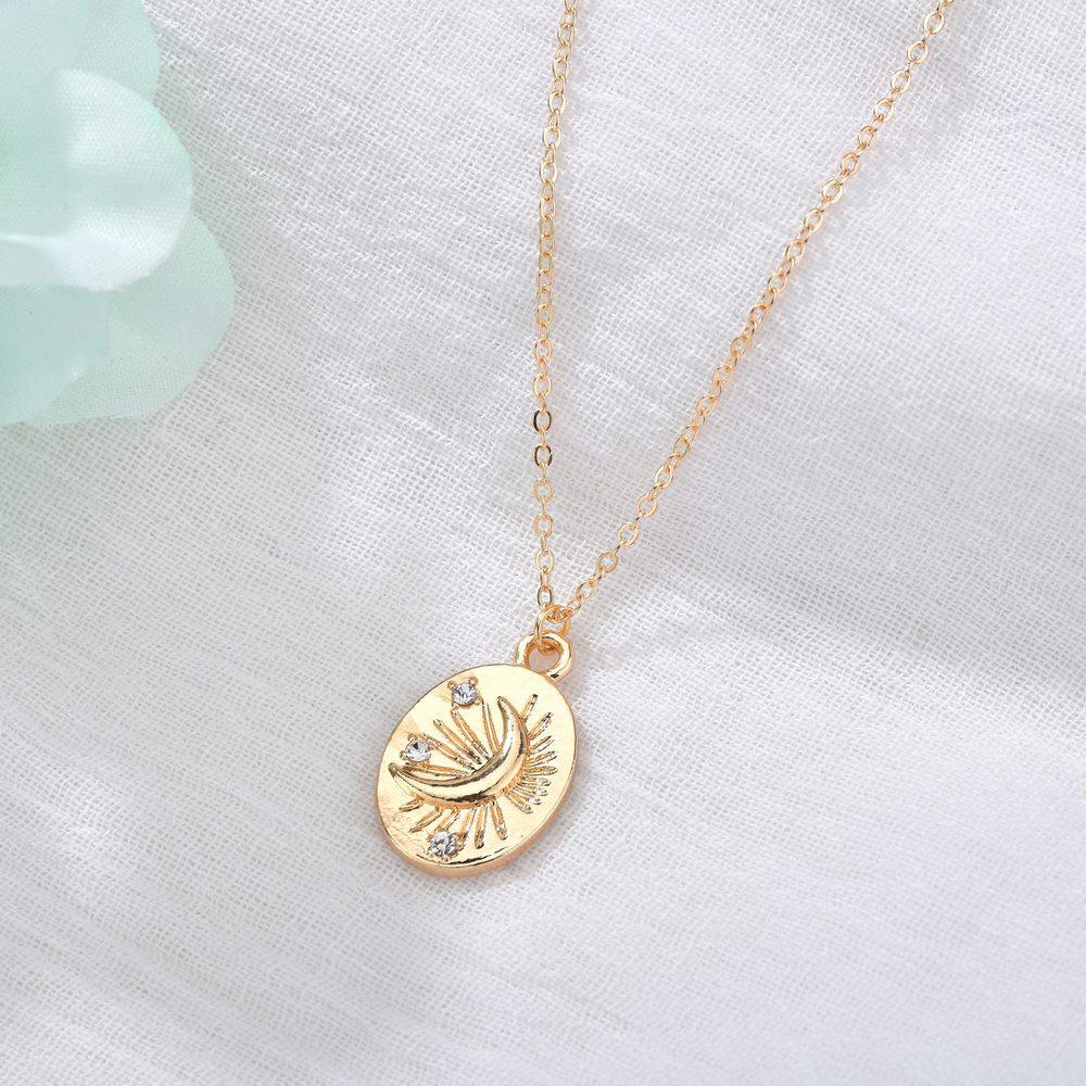 Accessories Rhinestone Star Moon Necklace Simple Fashion Alloy Pendant Necklace Jewelry