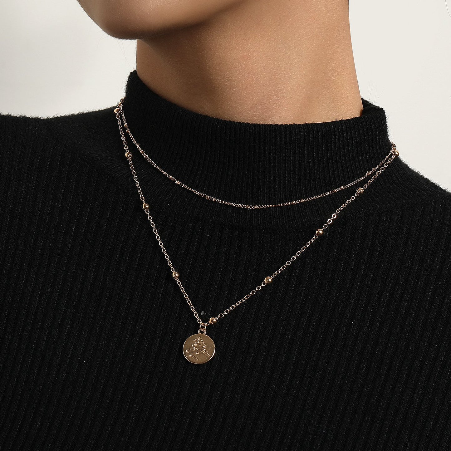 Jewelry Geometric Round Embossed Pendant Necklace Female Fashion Fashion Versatile Personality Bead Necklace