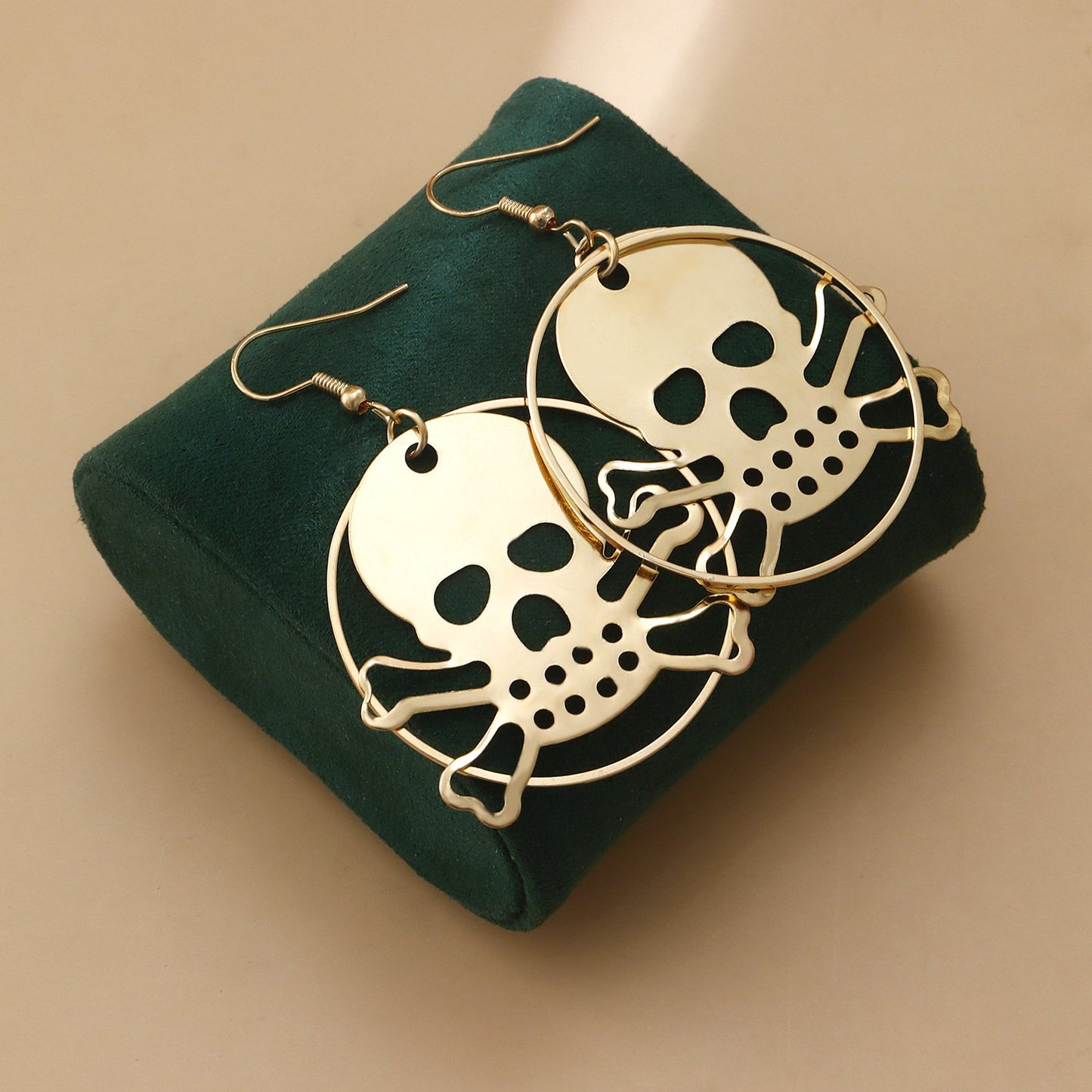 Jewelry ins skull earrings fashion punk hipster night retro personality female earrings earrings