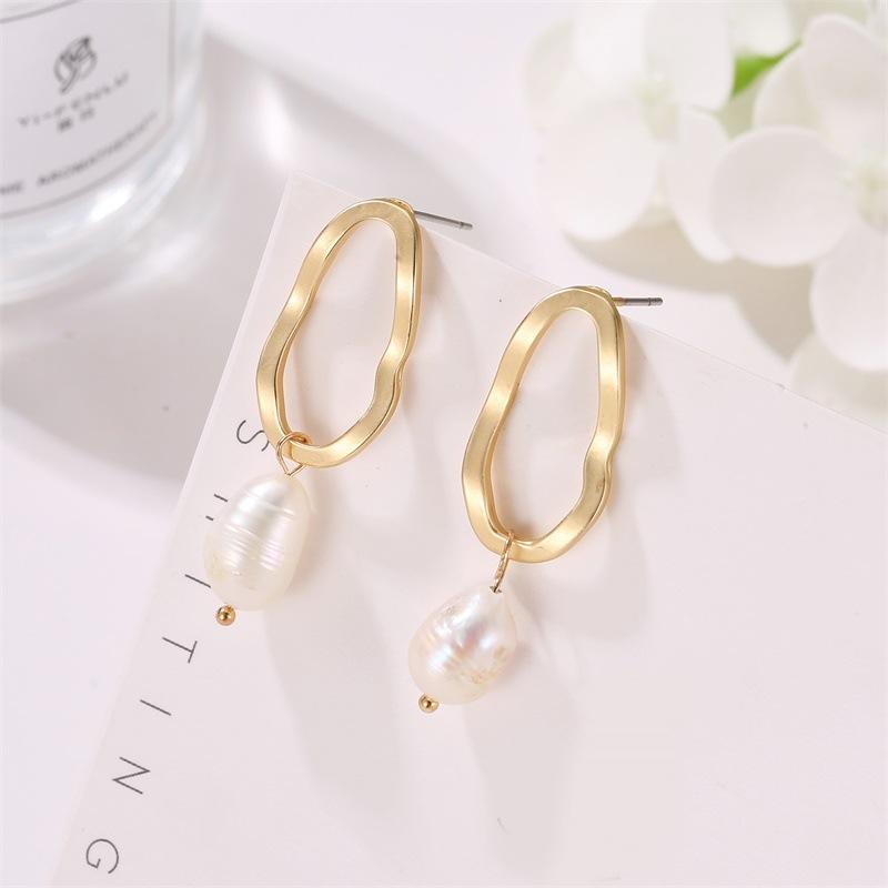 Earrings temperament imitation freshwater pearl earrings earrings irregular geometric sub-gold small fresh earrings