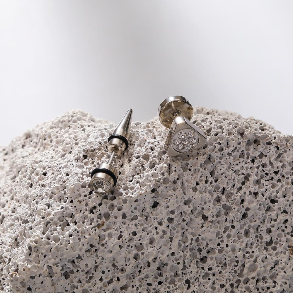 Punk personality fashion street temperament stainless steel triangle full diamond rivets asymmetric earrings men