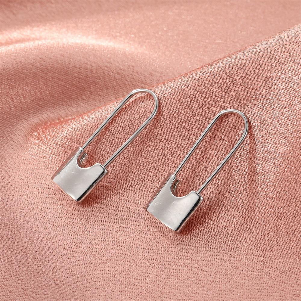 Simple paper clip earrings fashion creative metal geometric brooch earrings personality earrings women