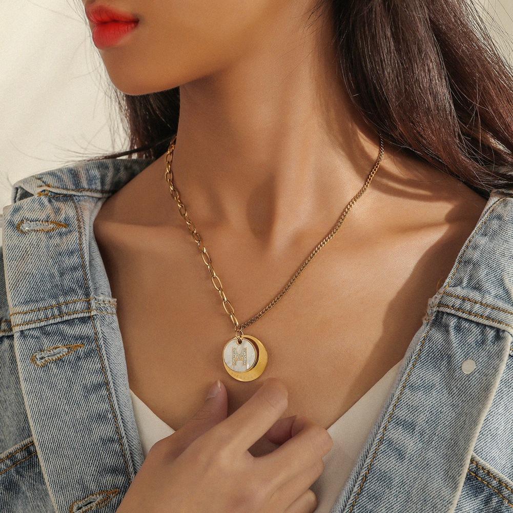 Fashion personality stainless steel gold shell letter M diamond pendant titanium steel ladies necklace